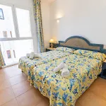 아파트 Eu Moll 2b - Near The Sea With Wifi And Pool