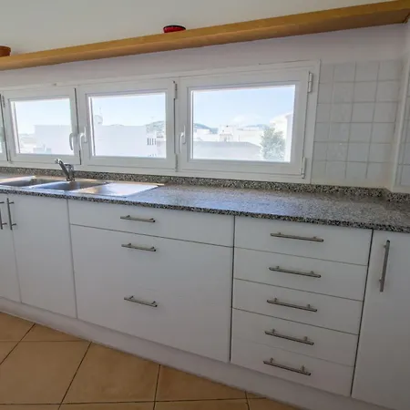 Apartment With Wifi And Pool Port de Pollenca